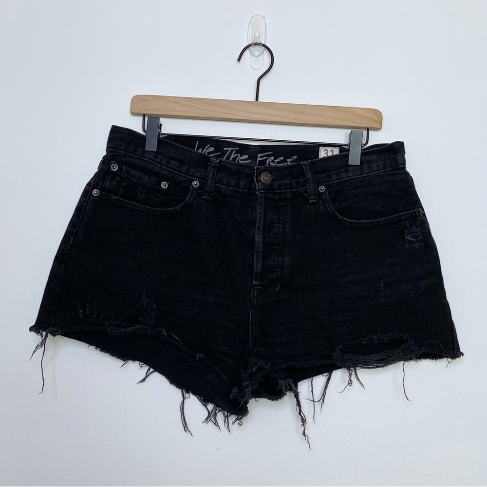 We The Free Black Button Fly Distressed Shorts Size 31